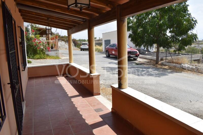 VH1913: Casa Caballero, Stadthaus zu verkaufen im Huércal-Overa, Almería