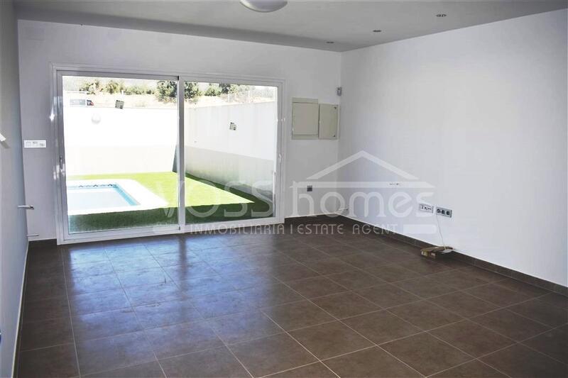 VH1986: Villa for Sale in Huércal-Overa Countryside