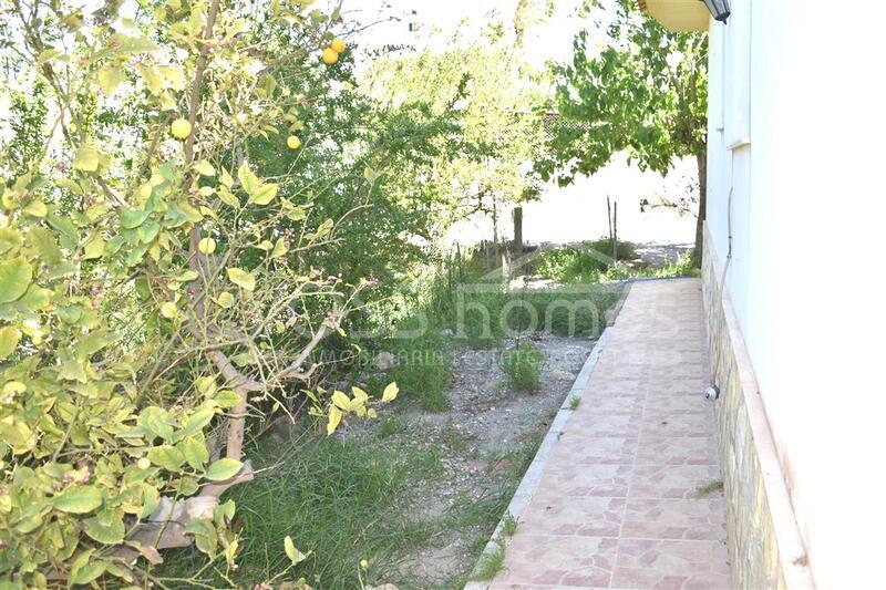 VH2000: Villa for Sale in Huércal-Overa Villages