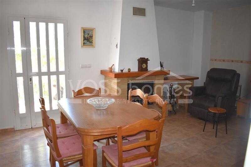 VH2000: Villa for Sale in Huércal-Overa Villages