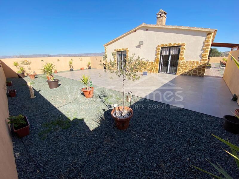 VH2109: Country House / Cortijo for Sale in Huércal-Overa Countryside