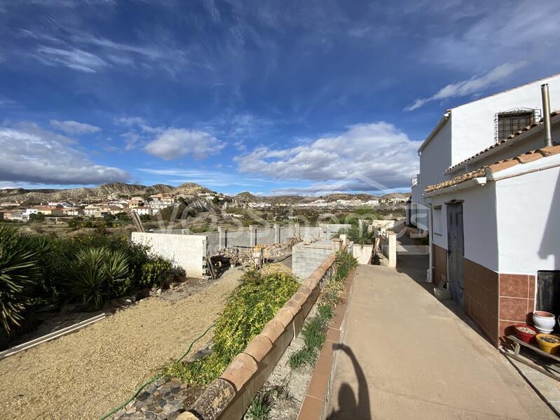 VH2125: Country House / Cortijo for Sale in Huércal-Overa Countryside