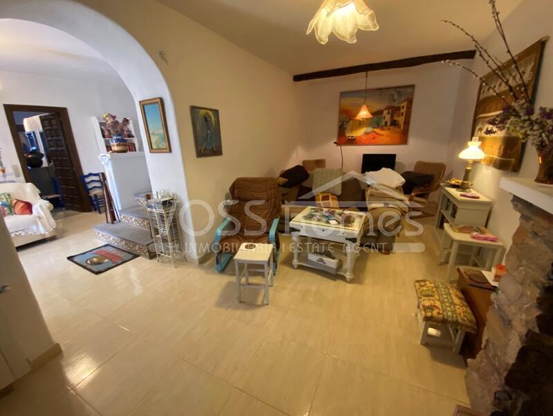 VH2125: Country House / Cortijo for Sale in Huércal-Overa Countryside