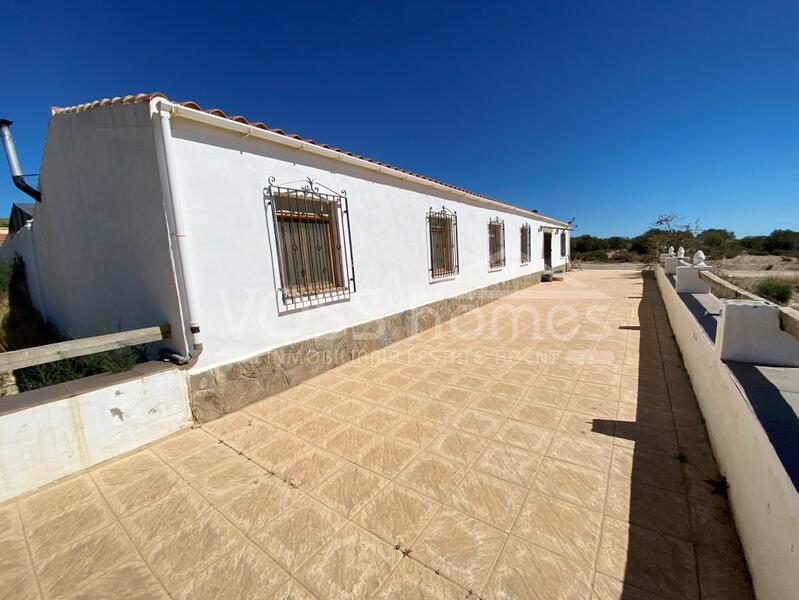 VH2158: Country House / Cortijo for Sale in Huércal-Overa Countryside