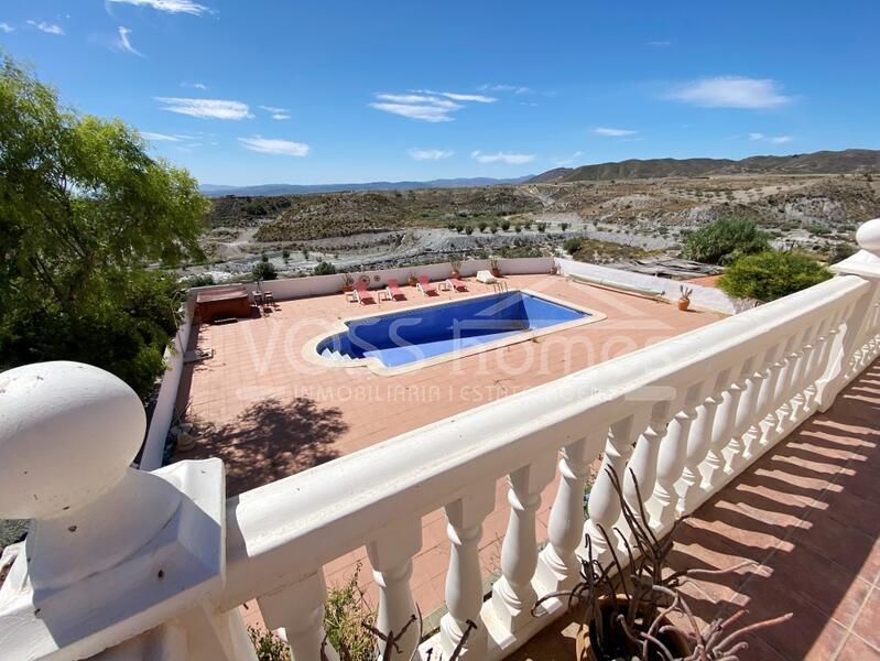 VH2235: Villa for Sale in Huércal-Overa Countryside