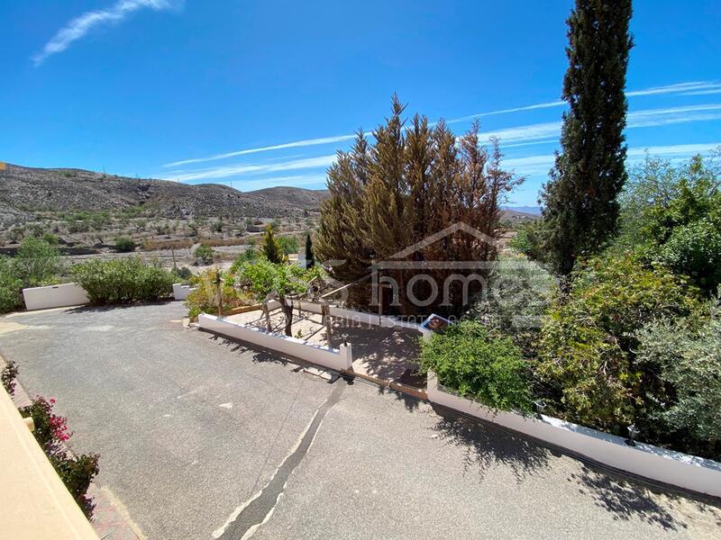 VH2240: Country House / Cortijo for Sale in Huércal-Overa Countryside