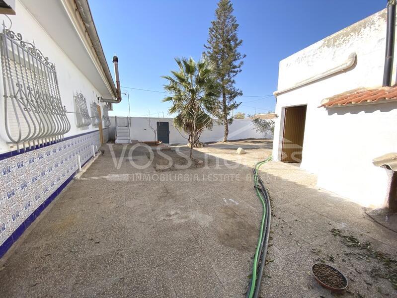 VH2310: Country House / Cortijo for Sale in Huércal-Overa Villages