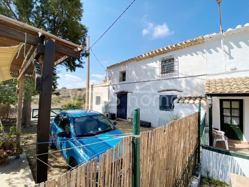 VH2361: Country House / Cortijo for Sale in Huércal-Overa Villages