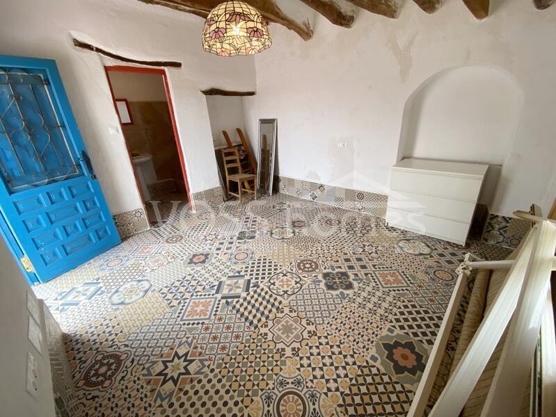 VH2361: Country House / Cortijo for Sale in Huércal-Overa Villages