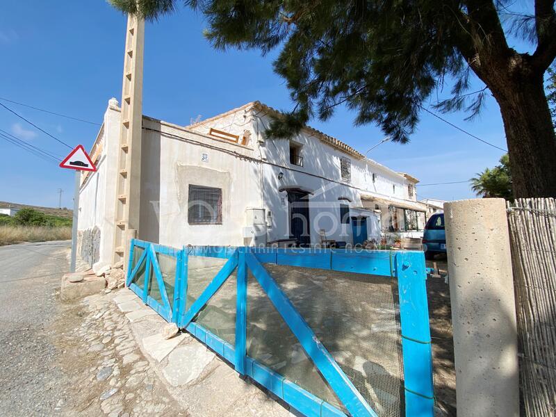 VH2361: Country House / Cortijo for Sale in Huércal-Overa Villages