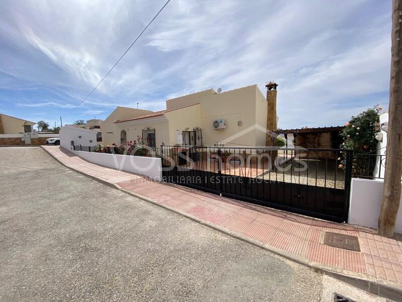 VH2370: Villa for Sale in Huércal-Overa Villages