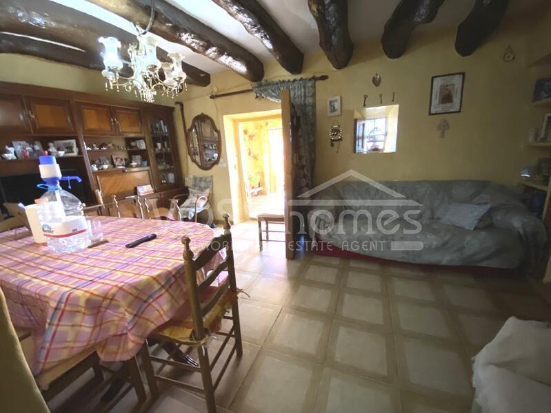 VH2374: Country House / Cortijo for Sale in Huércal-Overa Countryside