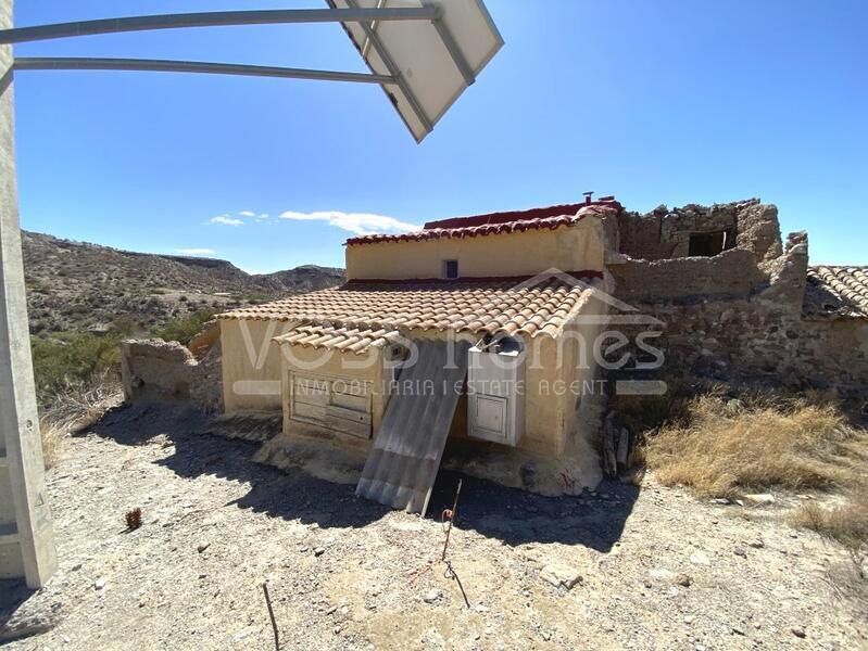 VH2374: Country House / Cortijo for Sale in Huércal-Overa Countryside