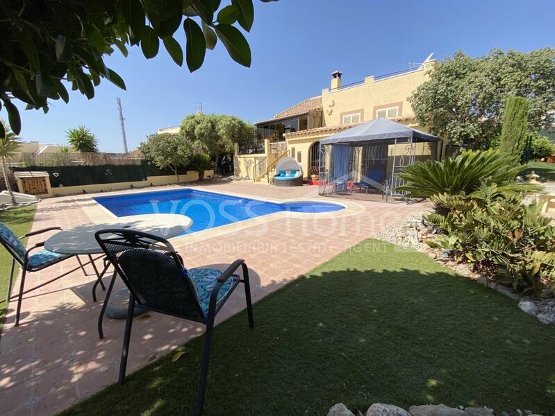 VH2379: Villa for Sale in La Alfoquia Area