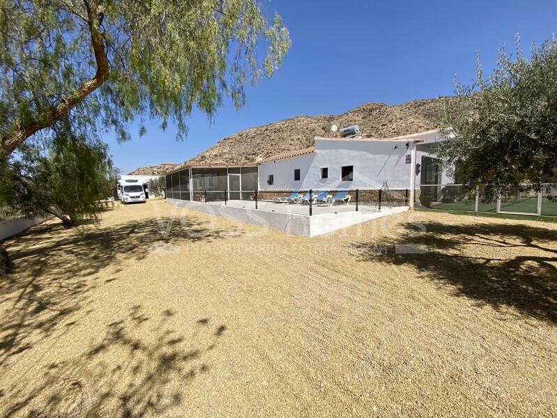 Casa Francisca in the Huércal-Overa Countryside