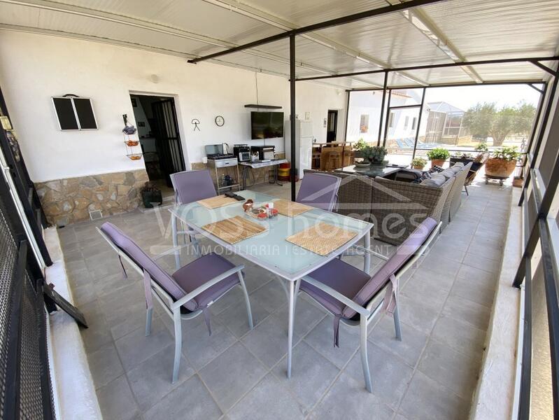 VH2382: Country House / Cortijo for Sale in Huércal-Overa Countryside