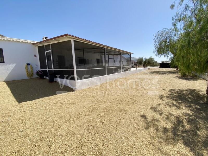 VH2382: Country House / Cortijo for Sale in Huércal-Overa Countryside