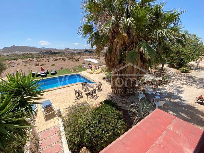 VH2391: Country House / Cortijo for Sale in Huércal-Overa Countryside