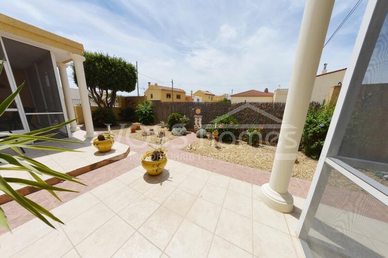 VH2392: Villa for Sale in La Alfoquia Area