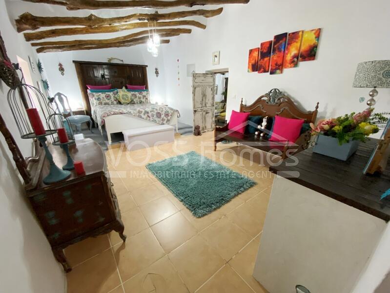 VH2397: Country House / Cortijo for Sale in Huércal-Overa Countryside