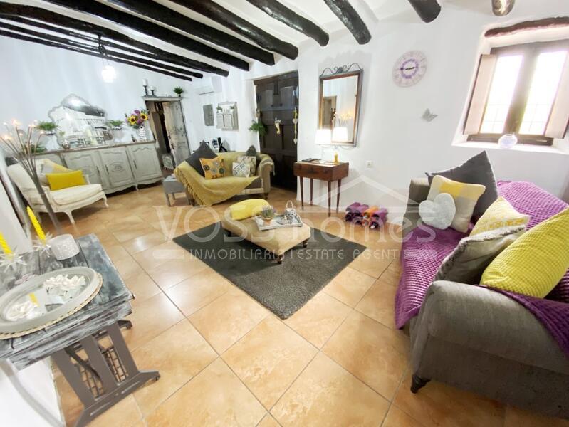 VH2397: Country House / Cortijo for Sale in Huércal-Overa Countryside