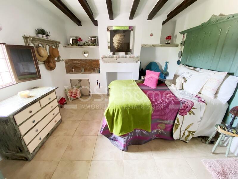 VH2397: Country House / Cortijo for Sale in Huércal-Overa Countryside