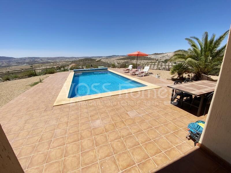 VH2398: Villa for Sale in Puerto Lumbreras Area