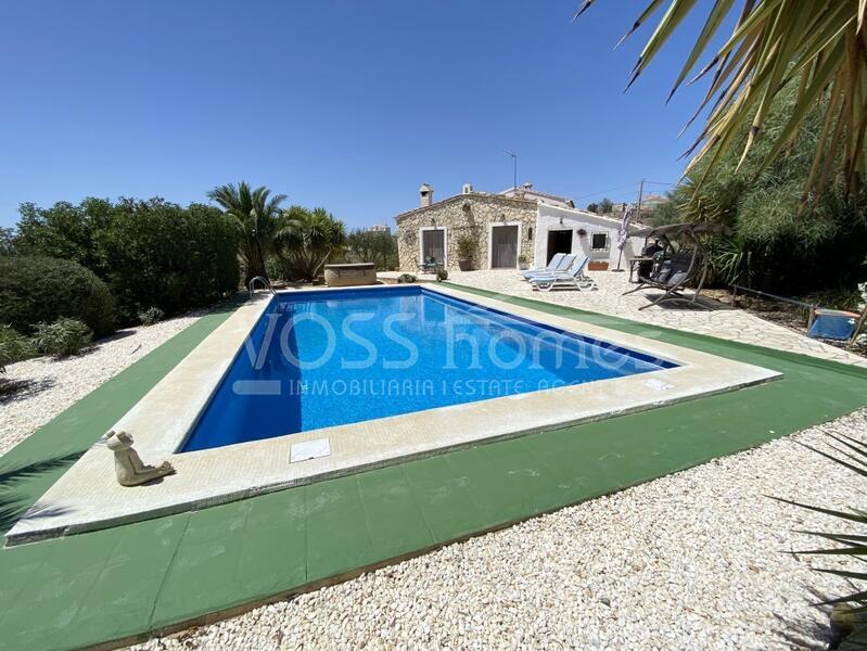 VH2399: Country House / Cortijo for Sale in Huércal-Overa Countryside