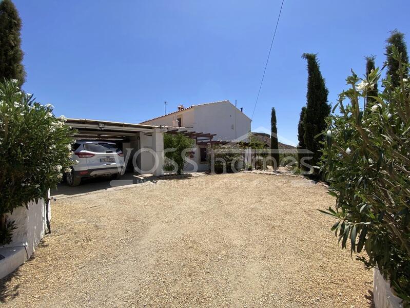 VH2399: Country House / Cortijo for Sale in Huércal-Overa Countryside