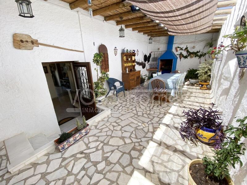 VH2399: Country House / Cortijo for Sale in Huércal-Overa Countryside