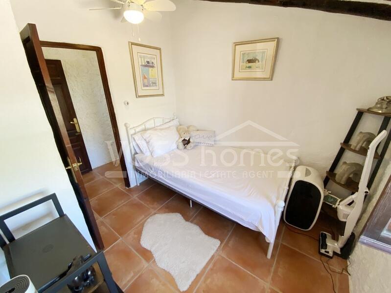 VH2404: Country House / Cortijo for Sale in Arboleas Area