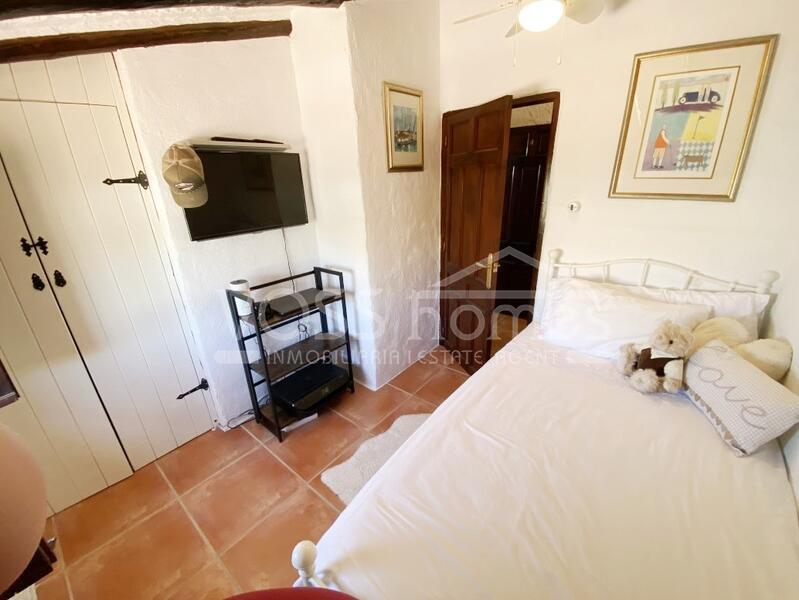 VH2404: Country House / Cortijo for Sale in Arboleas Area