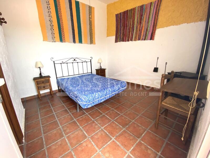 VH2407: Country House / Cortijo for Sale in Taberno Area