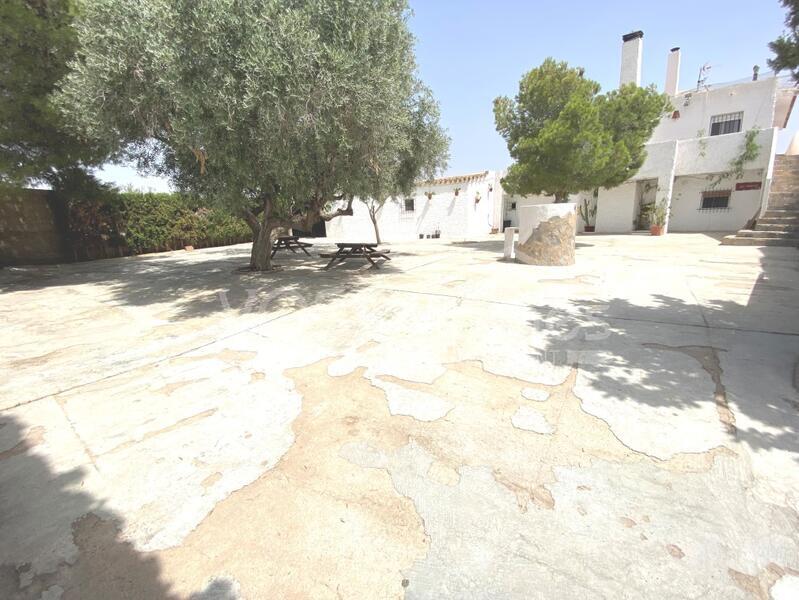 VH2407: Cortijo Chumbo, Maison de campagne à vendre dans Taberno, Almería