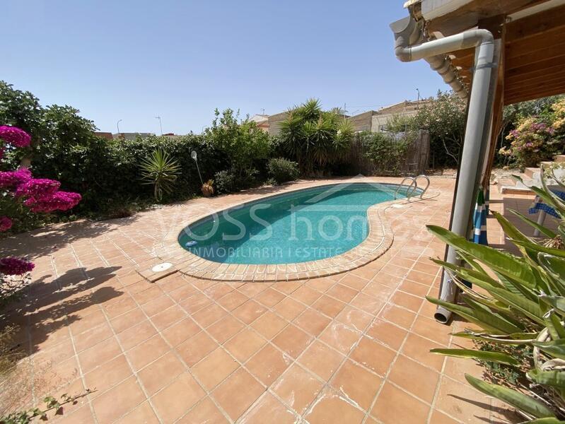 VH2409: Casa Bonita, Village / Town House for Sale in Huércal-Overa, Almería