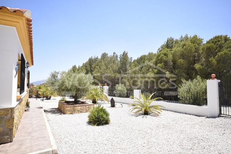 VH2417: Country House / Cortijo for Sale in Velez Rubio Area