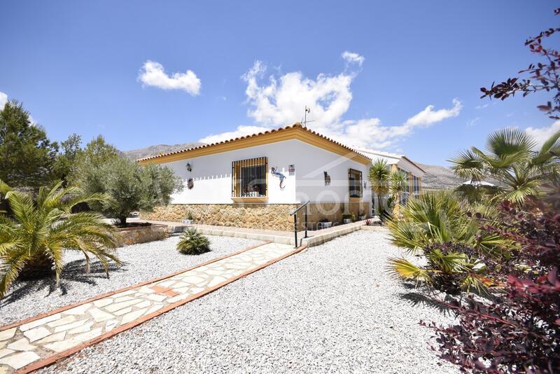 VH2417: Country House / Cortijo for Sale in Velez Rubio Area