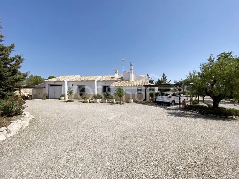 VH2419: Villa Espectacular, Villa en venta en Velez-Rubio, Almería