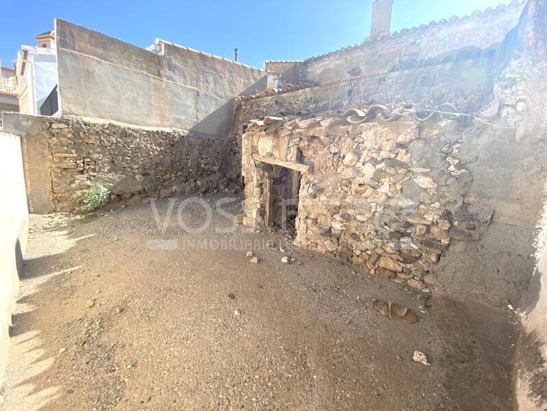 VH2422: Village / Town House for Sale in Taberno Area