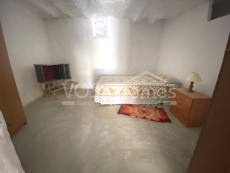 VH2422: Village / Town House for Sale in Taberno Area