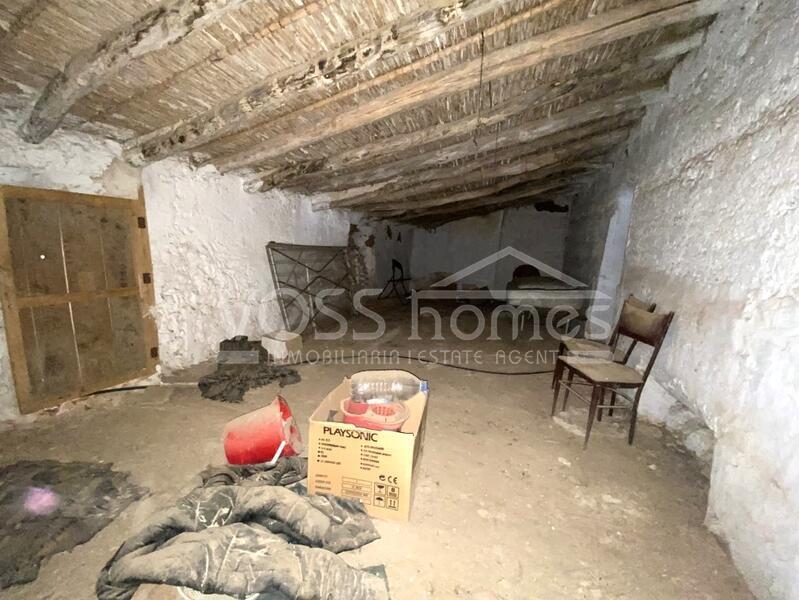 VH2422: Village / Town House for Sale in Taberno Area