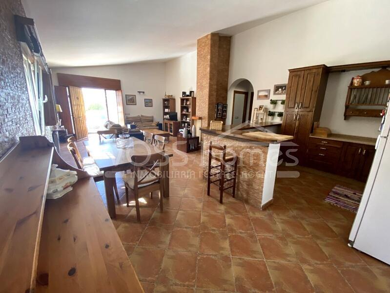 VH2424: Cortijo Rusto, Country House / Cortijo for Sale in Huércal-Overa, Almería