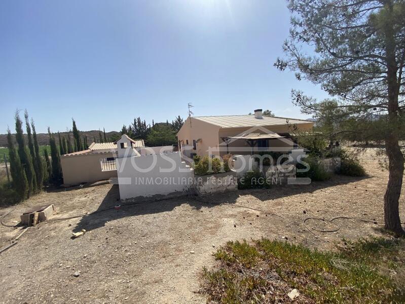 VH2424: Country House / Cortijo for Sale in Huércal-Overa Countryside