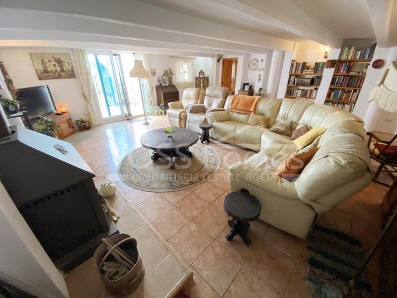 VH2426: Country House / Cortijo for Sale in Taberno Area