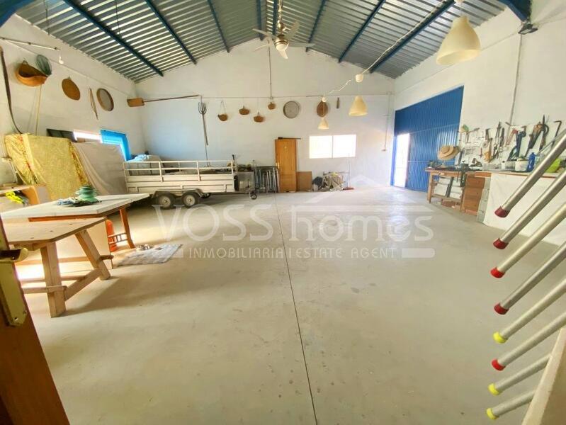 VH2432: Country House / Cortijo for Sale in Huércal-Overa Villages