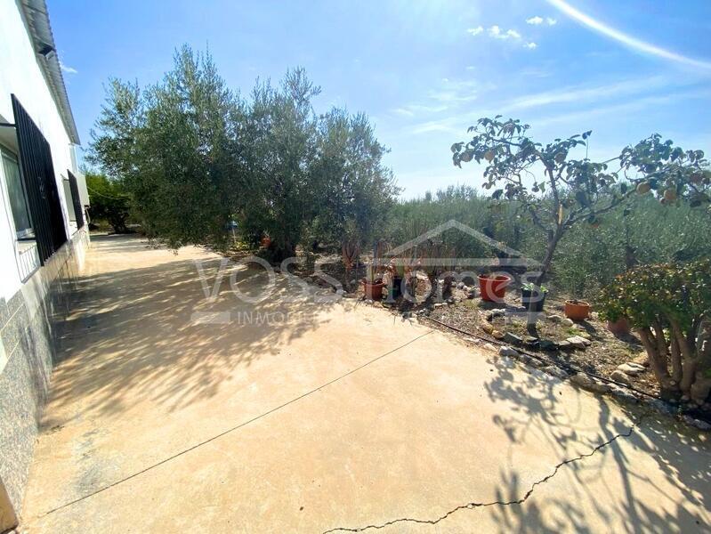 VH2432: Country House / Cortijo for Sale in Huércal-Overa Villages