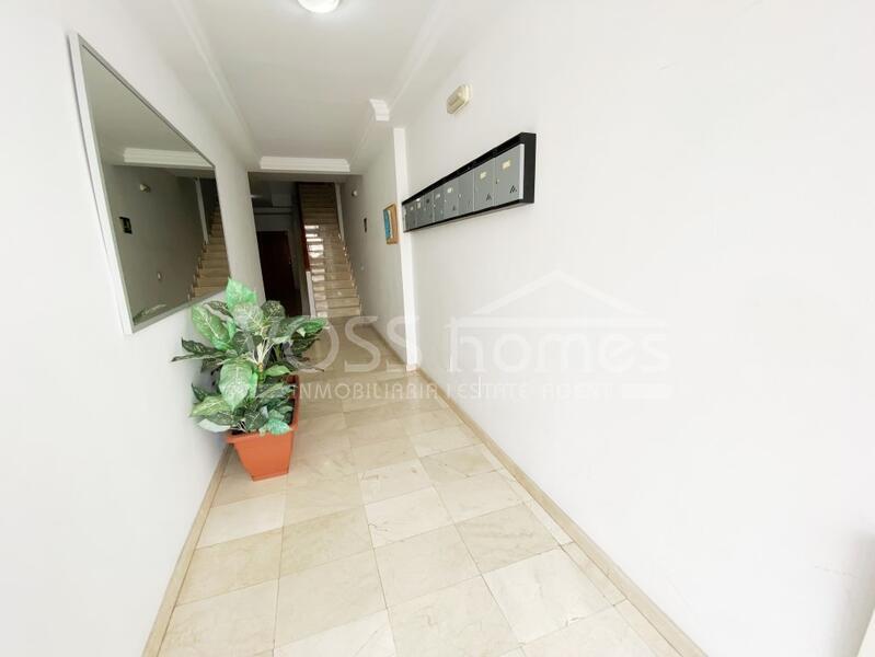 VH2433: Apartment for Sale in Huércal-Overa Town