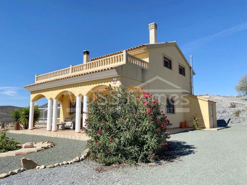 VH2435: Villa Tres Coronas, Landhuis te koop in Puerto Lumbreras, Murcia