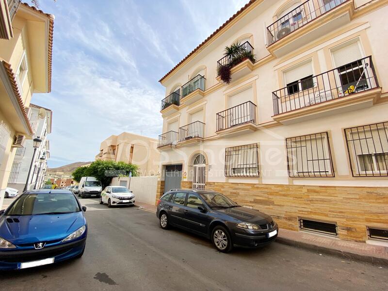 VH2441: Apartment for Sale in Huércal-Overa Town