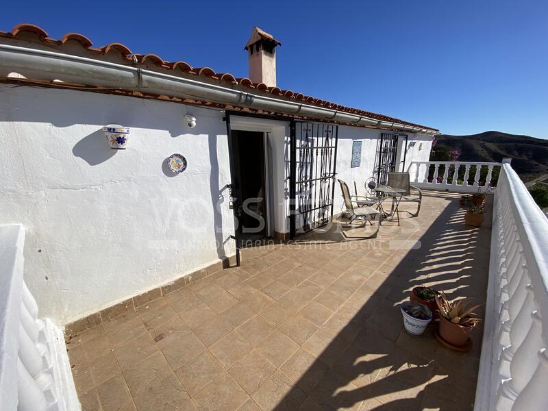 VH2447: Country House / Cortijo for Sale in Huércal-Overa Countryside